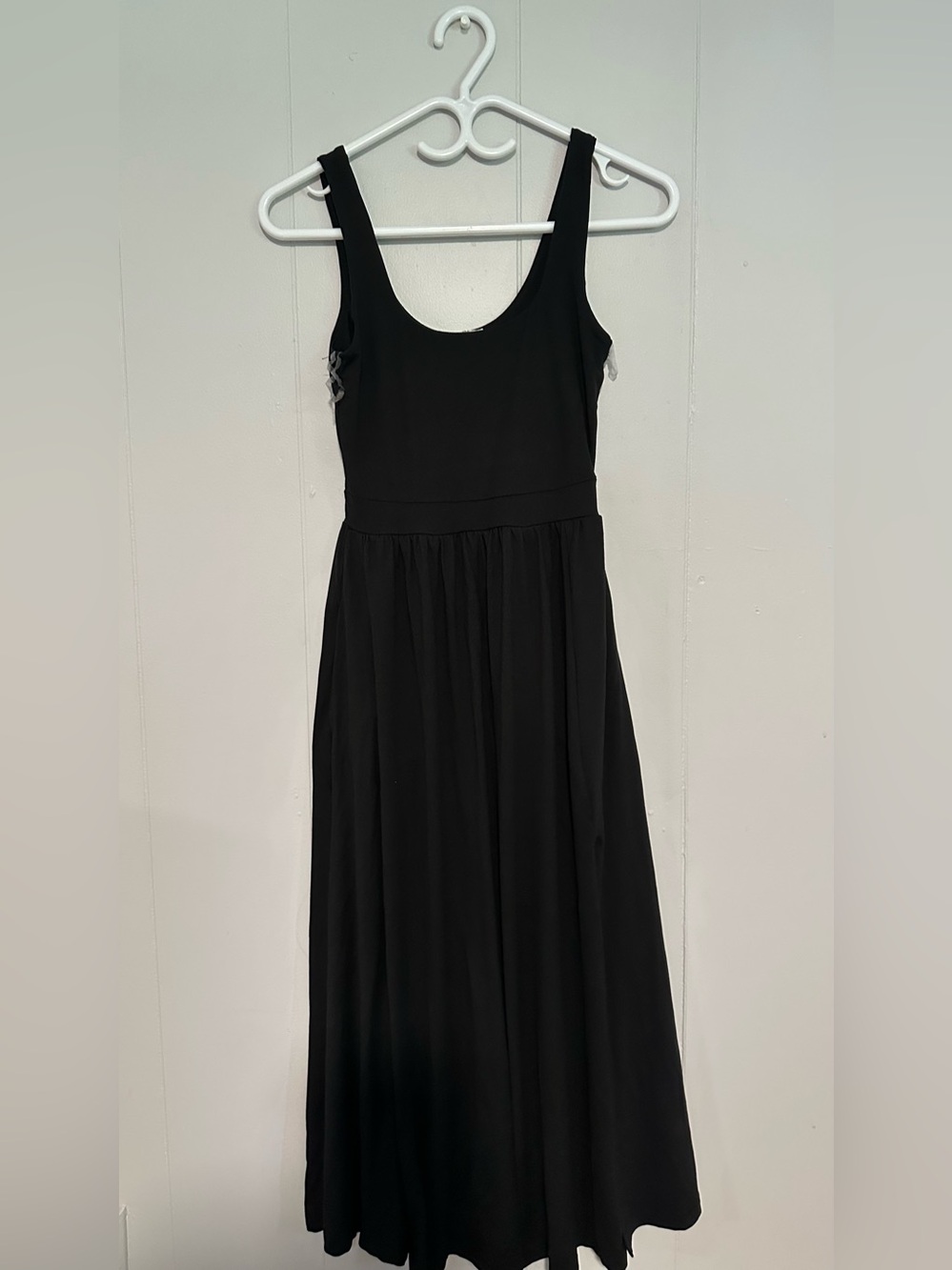 Ardene Black Scoop-Neck Maxi Dress